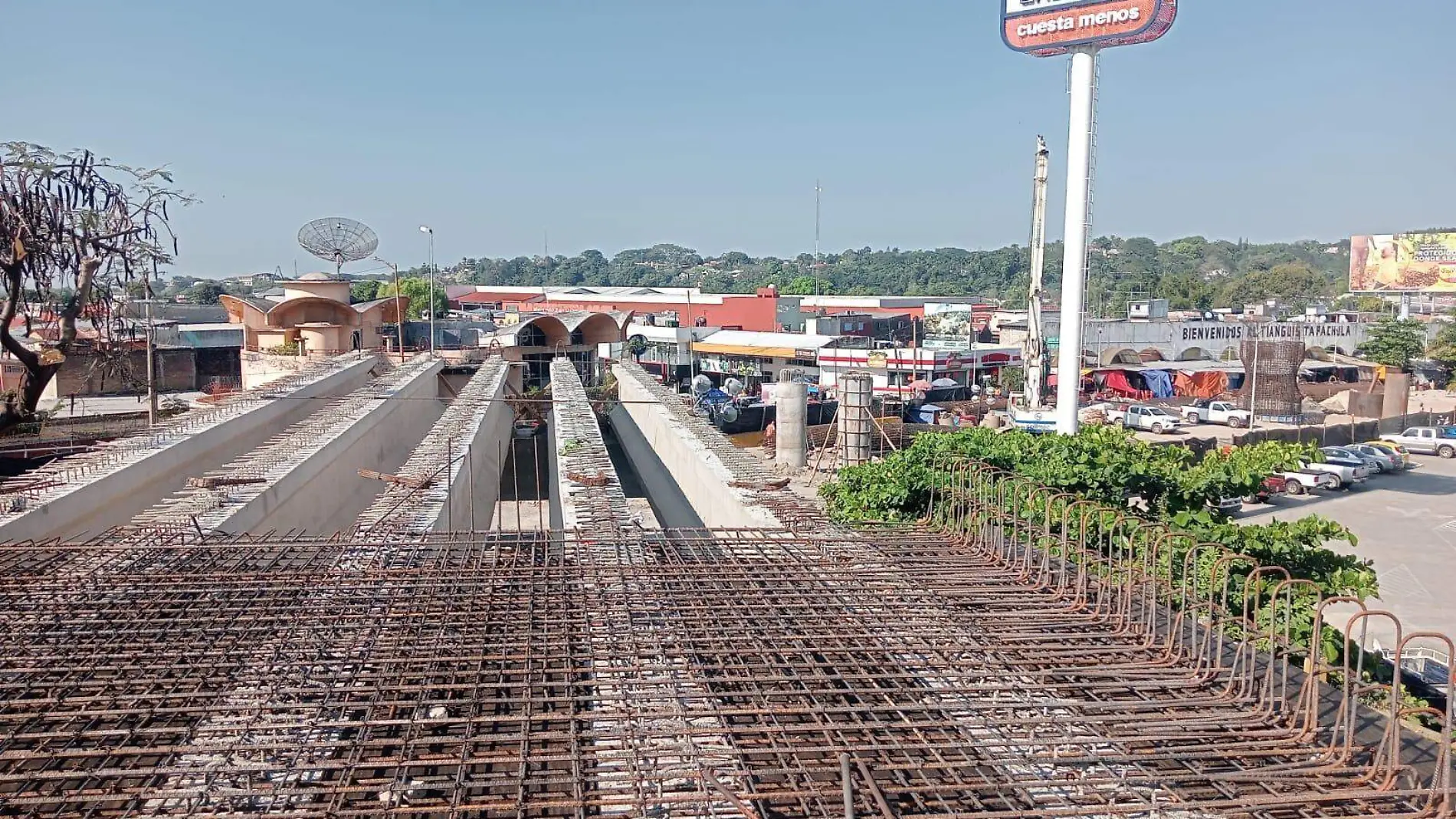 construcción del paso a desnivel tapachula